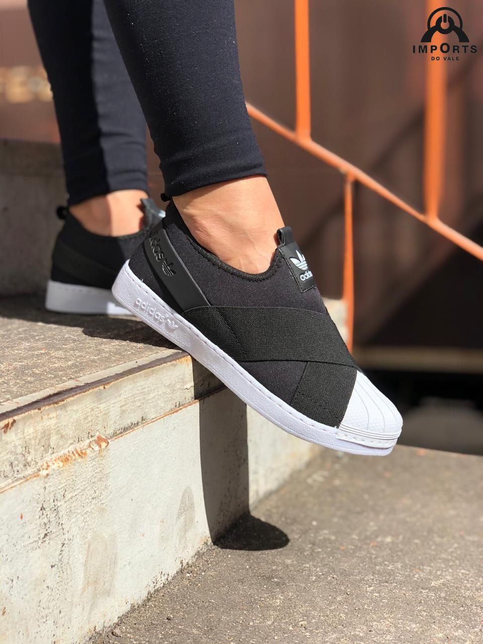 tenis branco adidas slip on