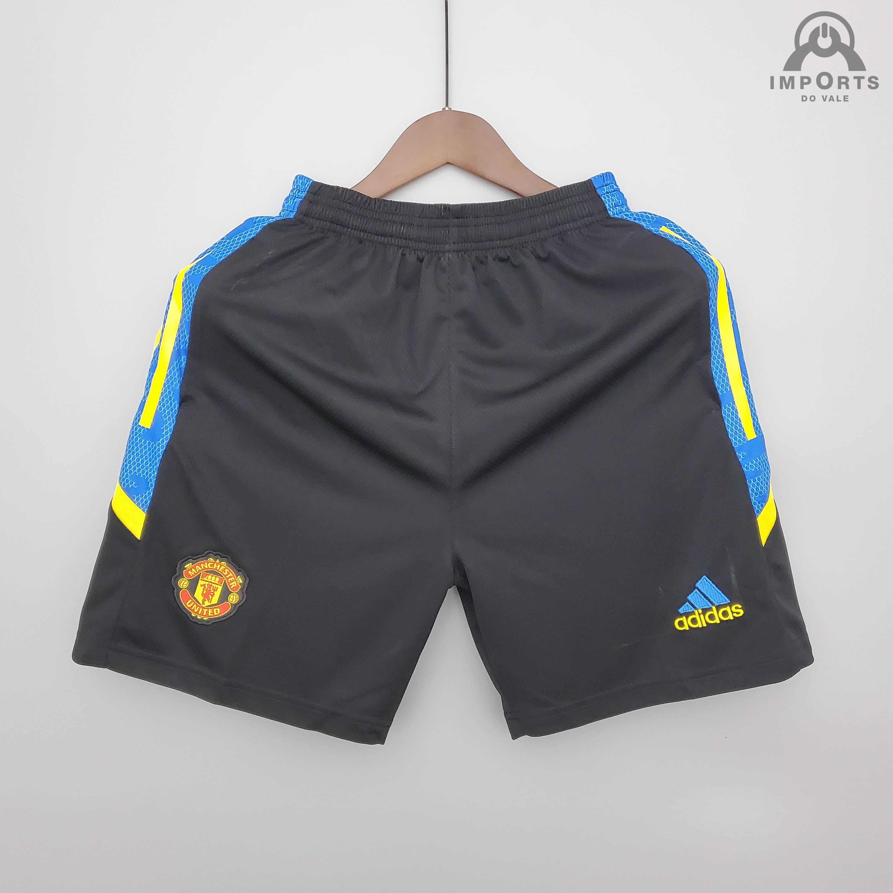 Calção Manchester United 21/22 Treino - Preto/azul