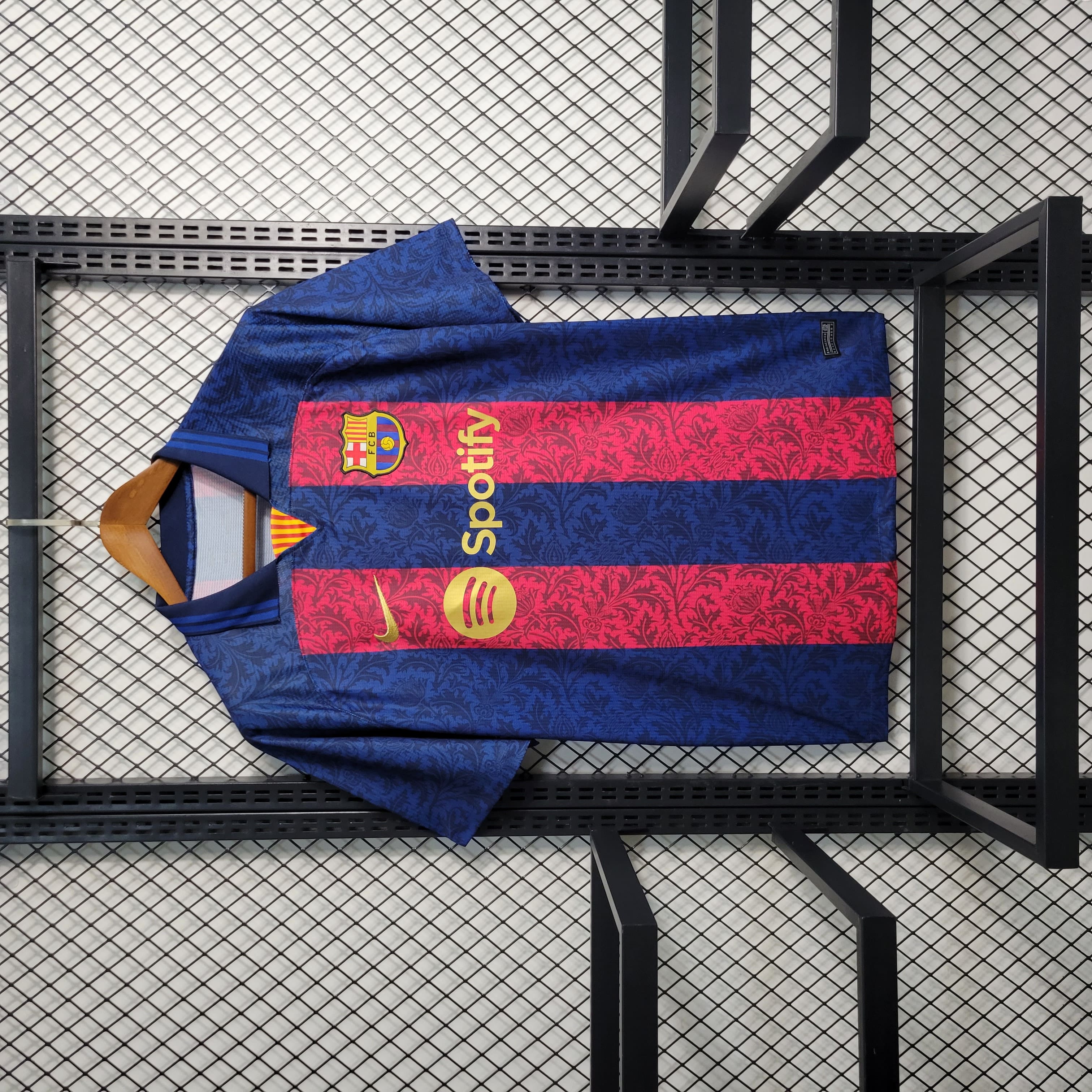 Camisa Barcelona 23/24 Treino - Clássica