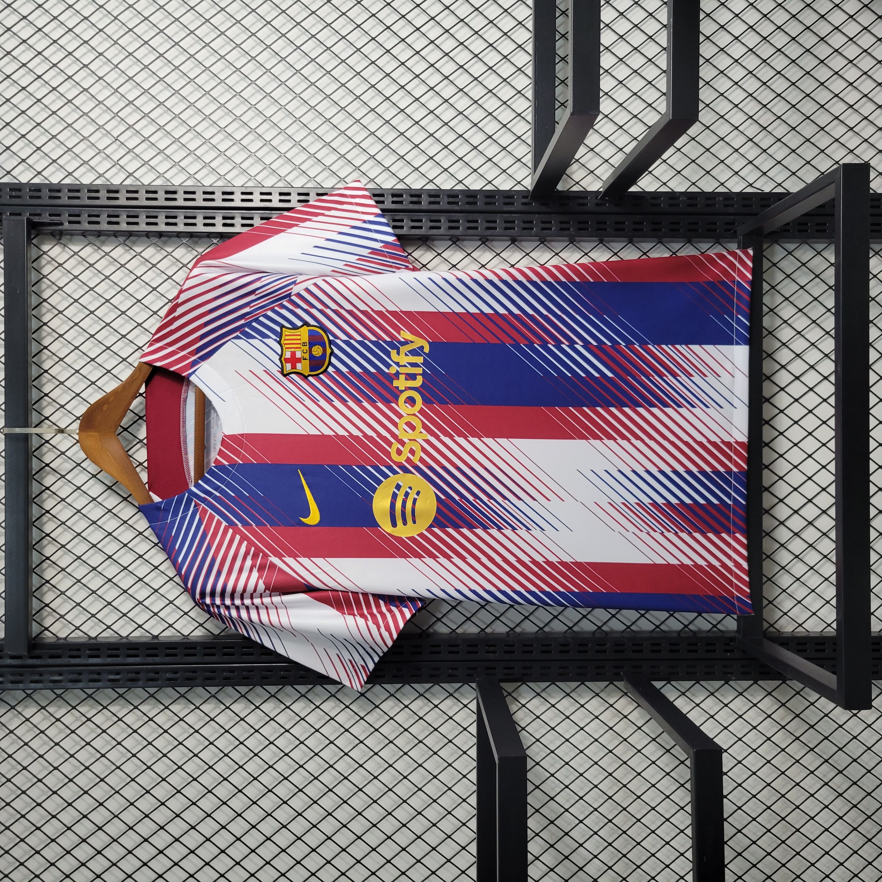 Camisa Barcelona 23/24 Treino - Listrada