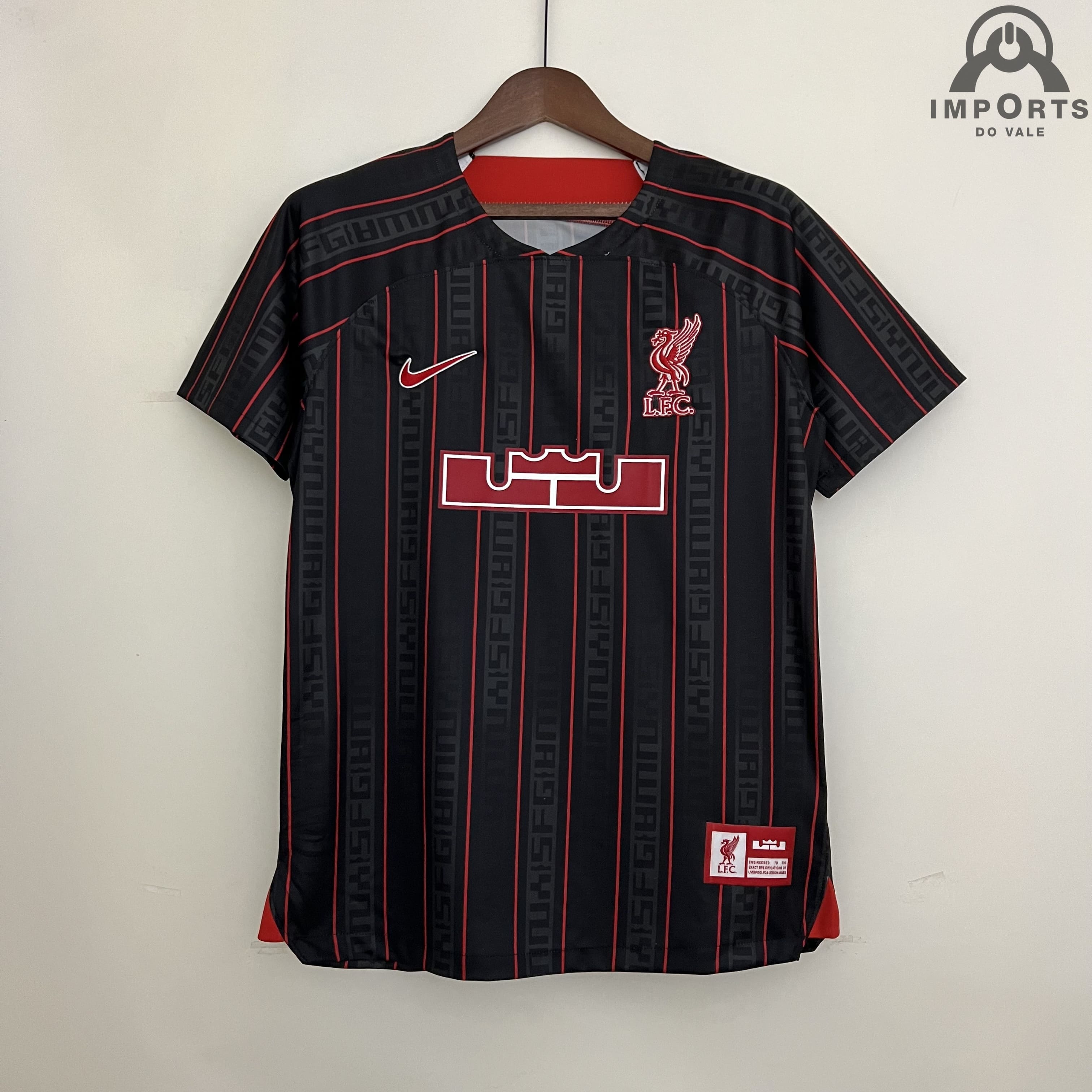 Camisa Liverpool x Lebron James 23/24 Versão Torcedor + Personalização Grátis