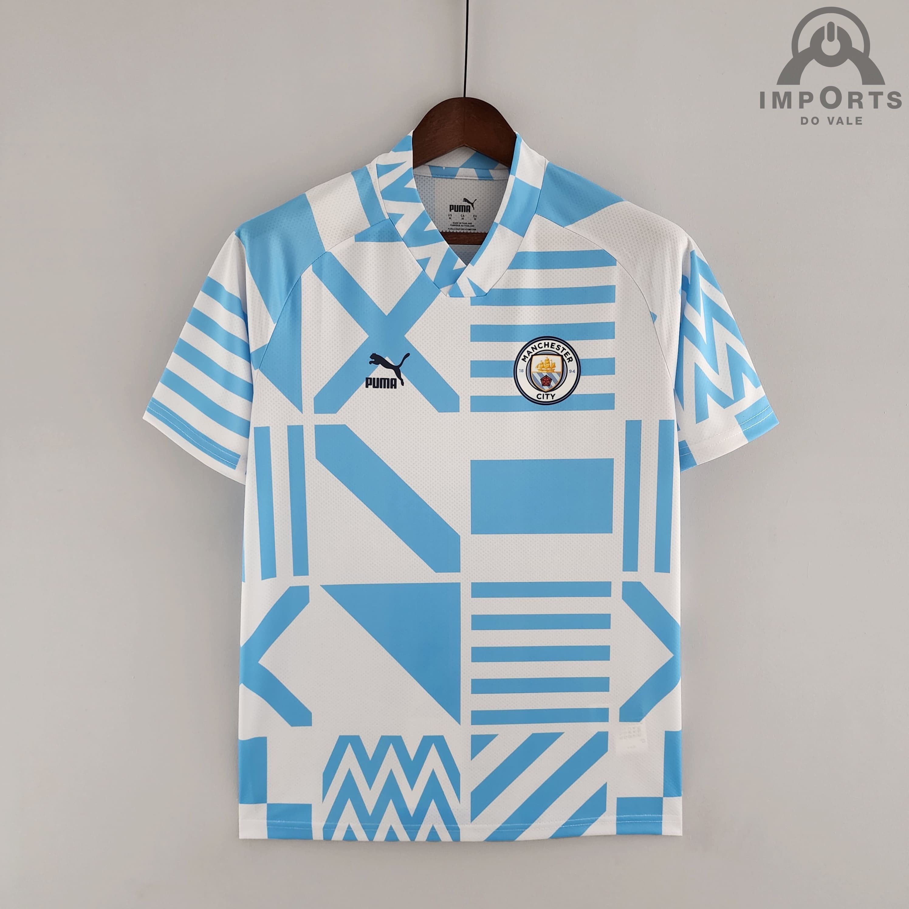 Camisa Manchester City 22/23 Versão Torcedor Pré-Jogo - Azul