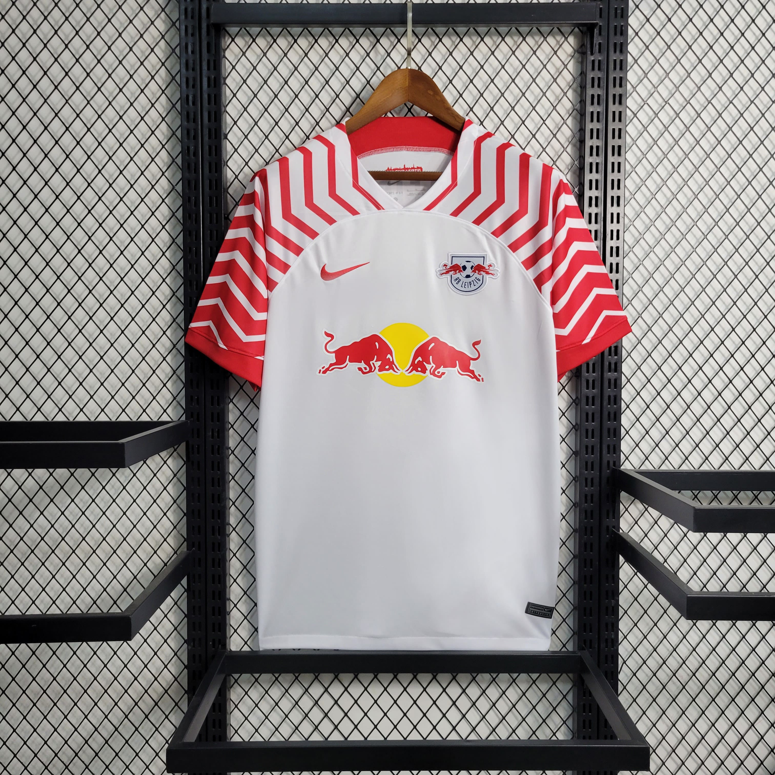 Camisa RB Leipzig I 23/24 Versão Torcedor + Personalização Grátis