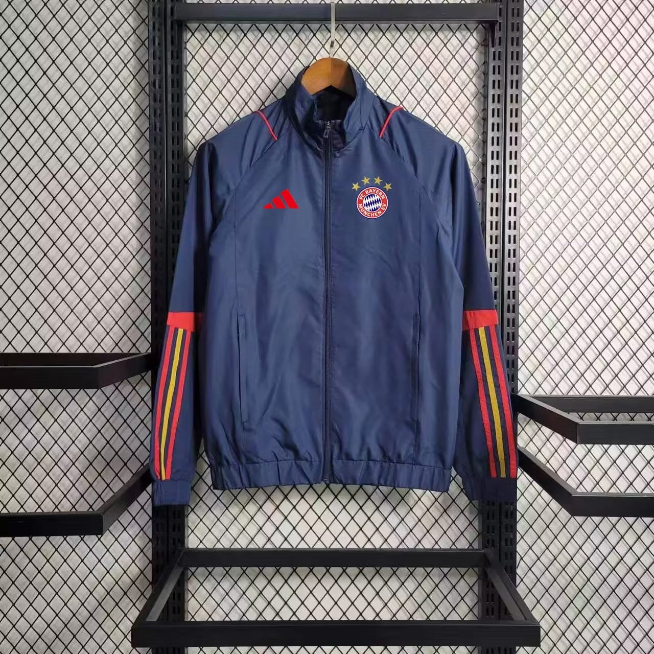 Corta-Vento Bayern de Munique 23/24 - Azul Marinho