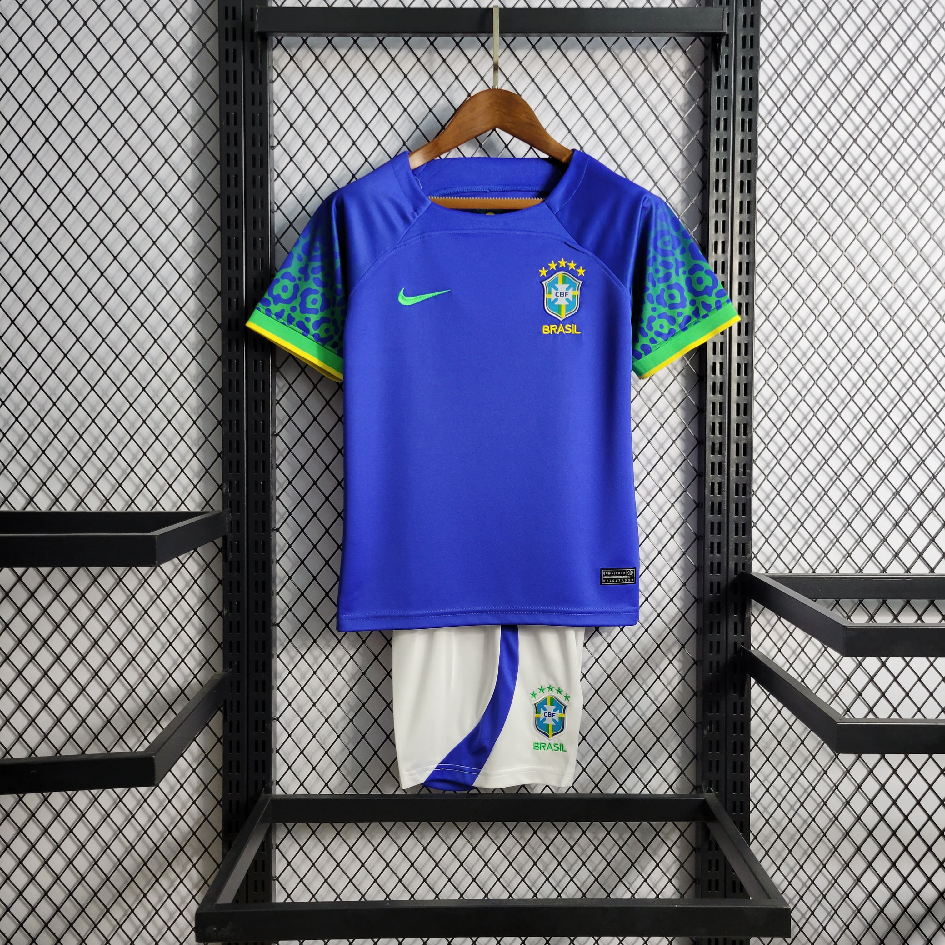 Kit Infantil da Seleção Brasileira II 2022 + Personalização Grátis