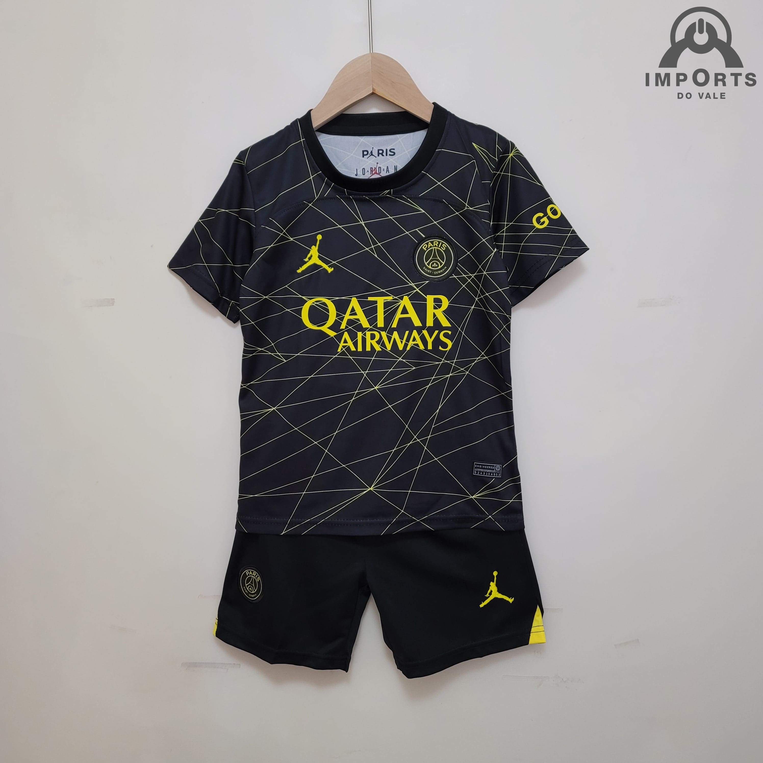 Kit Infantil Paris Saint-Germain (PSG) IV 23/24 + Personalização Grátis 