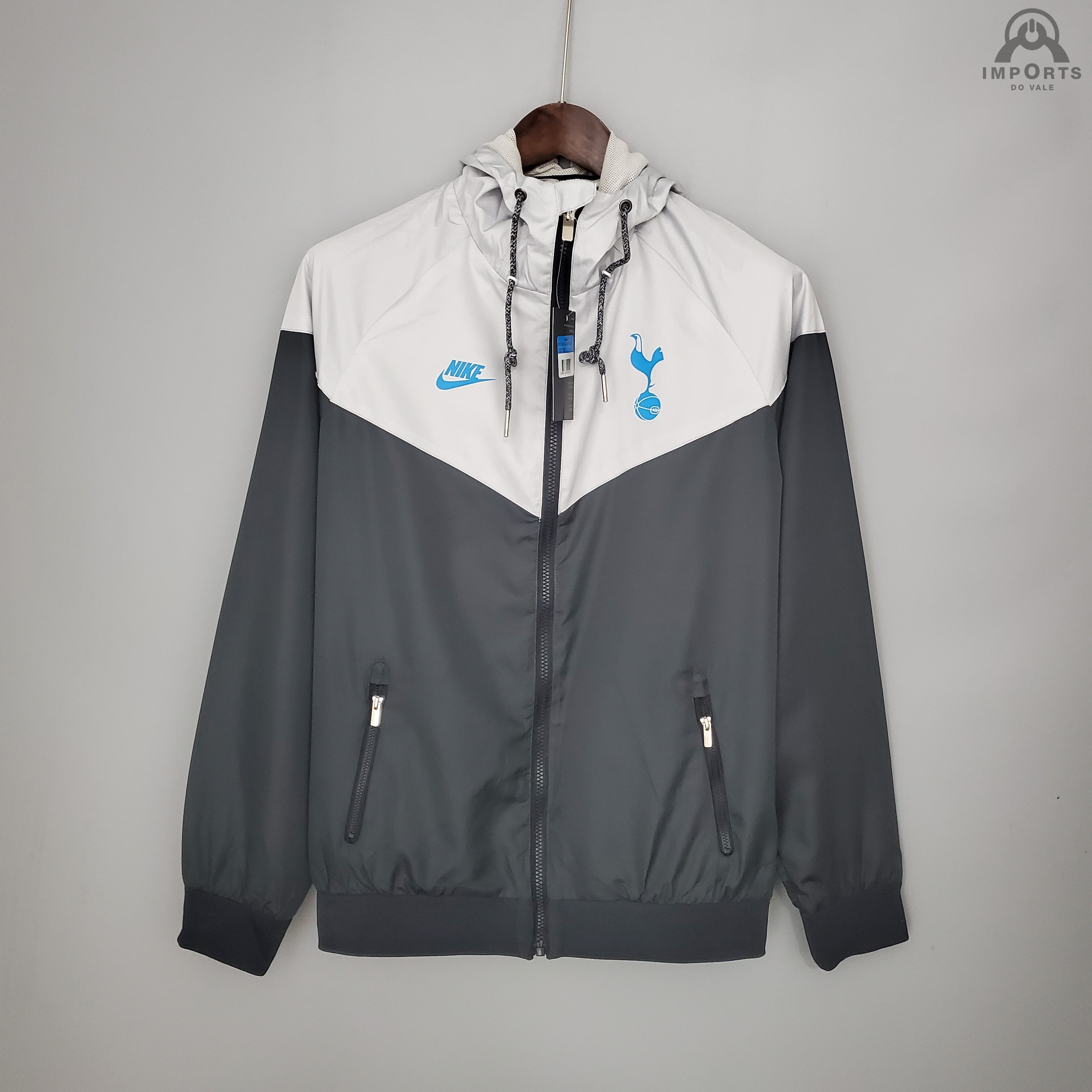 Jaqueta Corta-Vento Tottenham 21/22 - Preto e cinza