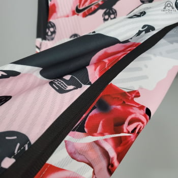 Camisa Liverpool 21/22 Treino Versão Torcedor - Crânio