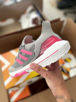 Tênis Ultraboost 2021 - Cinza/rosa