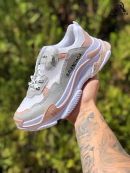 Tênis Balenciaga Triple S. - Cinza/rose
