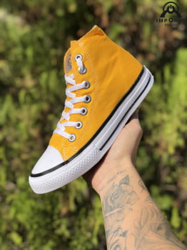 Tênis Cano Alto Converse All Star Chuck Taylor - Amarelo 