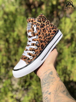 Tênis Cano Alto Converse All Star Chuck Taylor - Oncinha