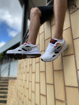 Tênis Mizuno Sky Medal