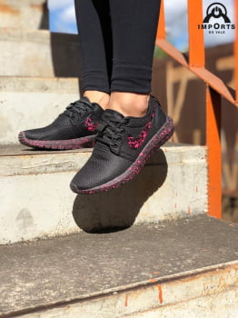 Tênis Roshe - Preto/rosa