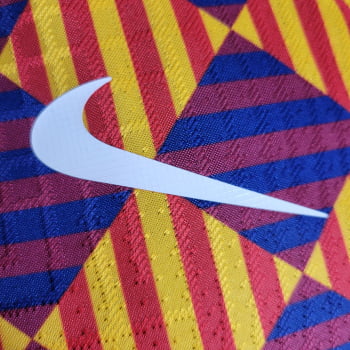 Camisa Barcelona 23/24 Versão Jogador Treino - Quadriculada 