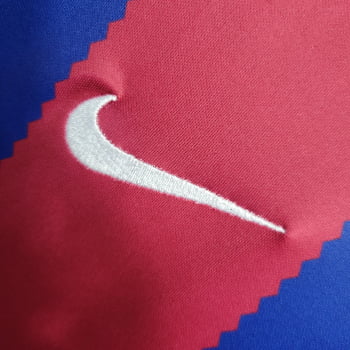Camisa Barcelona I 23/24 Versão Feminina + Personalização Grátis