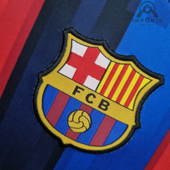 Camisa Barcelona l 22/23 Versão Feminina + Personalização Grátis Camisa Barcelona l 22/23 Versão Feminina + Personalização Grátis