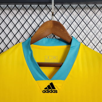 Camisa Bayern de Munique 23/24 Versão Torcedor Ed. Especial Icon + Personalização Grátis