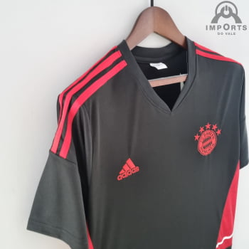 Camisa Bayern de Munique 22/23 Versão Torcedor Treino - Preta/Vermelho