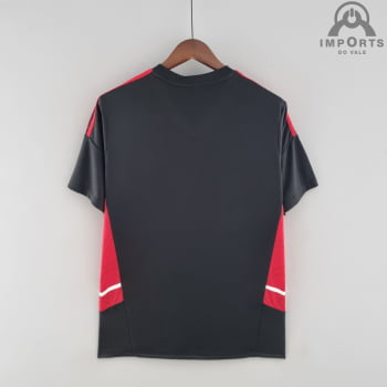 Camisa Bayern de Munique 22/23 Versão Torcedor Treino - Preta/Vermelho