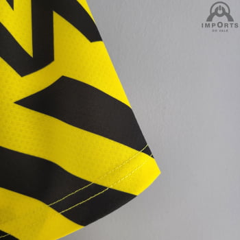 Camisa Borussia Dortmund 22/23 Versão Torcedor Pré-Jogo 