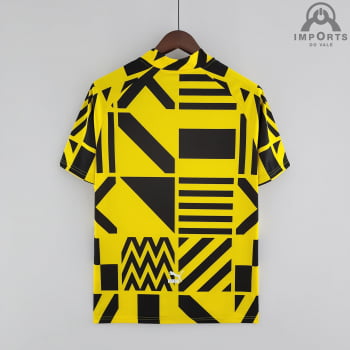 Camisa Borussia Dortmund 22/23 Versão Torcedor Pré-Jogo 