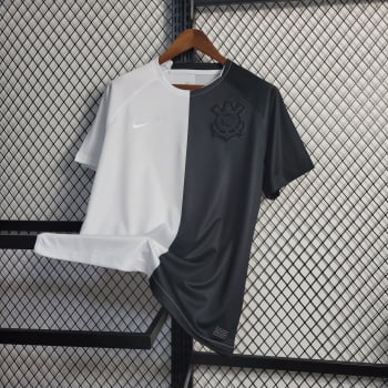 Camisa Corinthians 23/24 Versão Torcedor Pré-Jogo - Preta/branca
