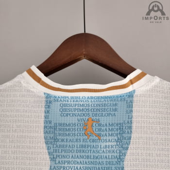 Camisa da Seleção Argentina 2022 Versão Torcedor Ed. Comemorativa - Branca/Azul