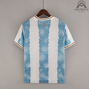 Camisa da Seleção Argentina 2022 Versão Torcedor Ed. Comemorativa - Branca/Azul