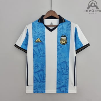 Camisa da Seleção Argentina 2022 Versão Torcedor Comemorativa Azul + Personalização Grátis Camisa da Seleção Argentina 2022 Versão Torcedor Comemorativa Azul + Personalização Grátis