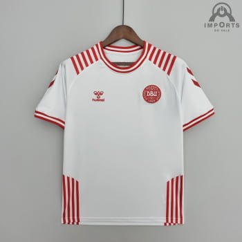 Camisa da Seleção Dinamarquesa 22/23 Edição Limitada Hummel X Bls Hafnia Versão Torcedor + Personalização Grátis Camisa da Seleção Dinamarquesa 22/23 Edição Limitada Hummel X Bls Hafnia Versão Torcedor + Personalização Grátis