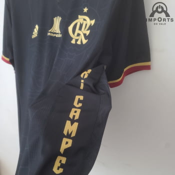 Camisa Flamengo 22/23 Versão Torcedor Ed. Especial Tricampeão da Libertadores + Personalização Grátis 