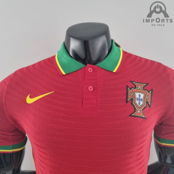 Camisa Gola Polo da Seleção Portuguesa 2022 Ed. Especial Versão Jogador - Vermelha