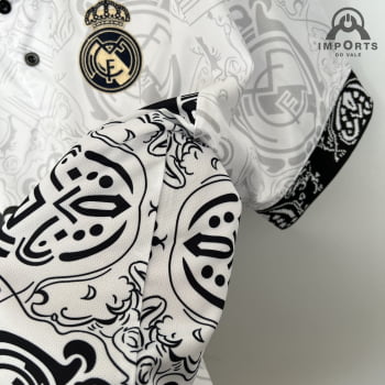 Camisa Gola Polo Real Madrid 23/24 - Branca/preta Camisa Gola Polo Real Madrid 23/24 - Branca/preta