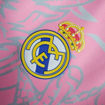 Camisa Gola Polo Real Madrid 23/24 - Dragão Rosa Camisa Gola Polo Real Madrid 23/24 - Dragão Rosa