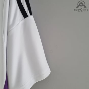 Camisa Real Madrid 22/23 Versão Torcedor Treino - Branca/Lilás