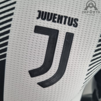 Camisa Juventus Ed. Especial Versão Jogador Preta/Branca + Personalização Grátis 