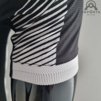Camisa Juventus Ed. Especial Versão Jogador Preta/Branca + Personalização Grátis 
