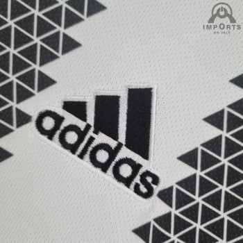 Camisa Juventus l 22/23 Versão Torcedor + Personalização Grátis