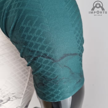 Camisa Liverpool 22/23 Ed. Concept Versão Jogador - Branca/verde