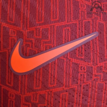 Camisa Liverpool 22/23 Versão Jogador Treino - Vermelho