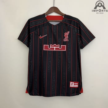Camisa Liverpool x Lebron James 23/24 Versão Torcedor + Personalização Grátis Camisa Liverpool x Lebron James 23/24 Versão Torcedor + Personalização Grátis