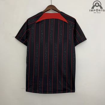Camisa Liverpool x Lebron James 23/24 Versão Torcedor + Personalização Grátis