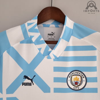 Camisa Manchester City 22/23 Versão Torcedor Pré-Jogo - Azul/branco