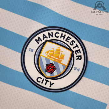 Camisa Manchester City 22/23 Versão Torcedor Pré-Jogo - Azul/branco
