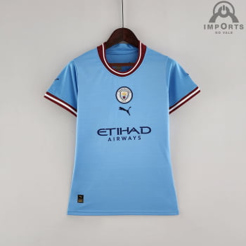 Camisa Manchester City l 22/23 Versão Feminina + Personalização Grátis Camisa Manchester City l 22/23 Versão Feminina + Personalização Grátis