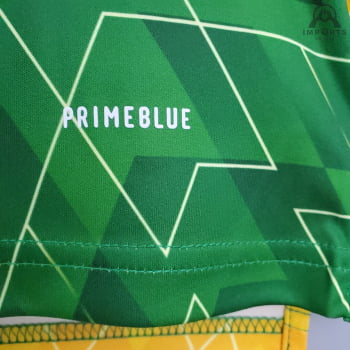Camisa Manchester United 21/22 Treino - Verde/amarelo