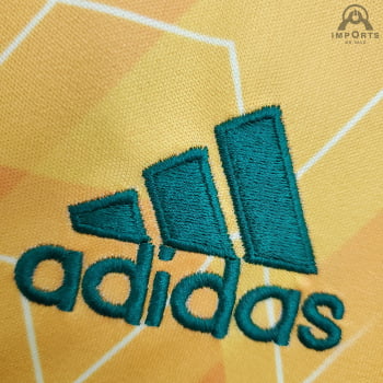 Camisa Manchester United 21/22 Treino - Verde/amarelo