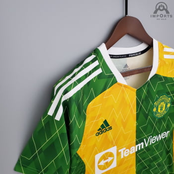 Camisa Manchester United 21/22 Treino - Verde/amarelo
