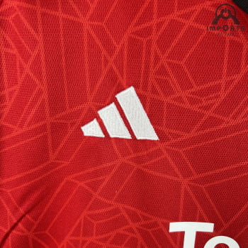 Camisa Manchester United I 23/24 Versão Feminina + Personalização Grátis 